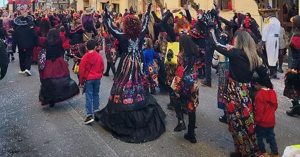 Carnevale, un’esplosione di colori e divertimento in città