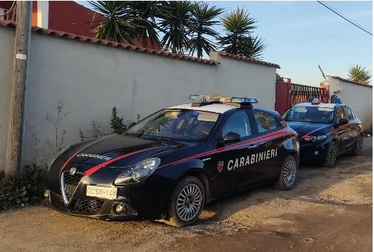 Con un coltello da cucina in mano minaccia di morte il padre: misure cautelari per un minorenne di Nettuno