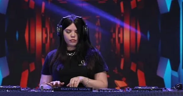 Valerie DJ a Casa Sanremo: anima, energia e grande successo